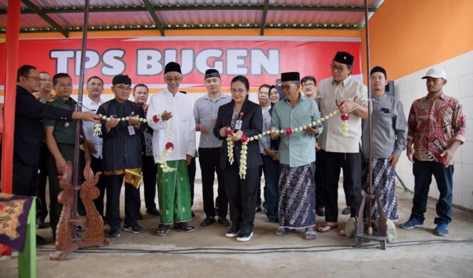 
					TPS Bugen Tlogosari Wetan Resmi Beroperasi, Dorong Edukasi Lingkungan dan Ekonomi Pengelolaan Sampah Warga