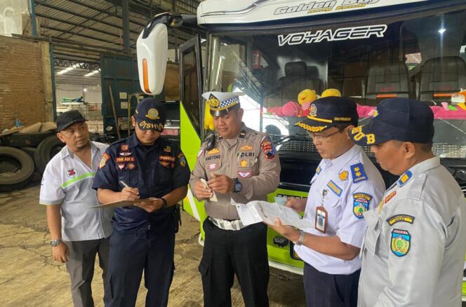 
					Satlantas Polres Jepara Lakukan Ramp Check Bus Umum untuk Sukseskan Operasi Keselamatan Candi 2026