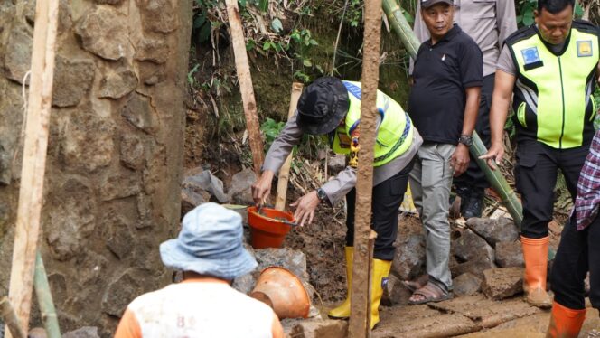 
					Harapan Baru Warga Tohkuning, Pembangunan Jembatan Claket Resmi Dimulai