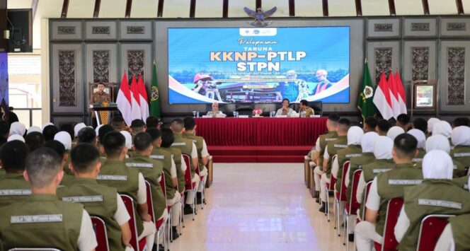 
					619 Taruna STPN Diterjunkan ke Empat Provinsi, Wamen ATR/BPN Tekankan Integritas dan Dampak Jangka Panjang