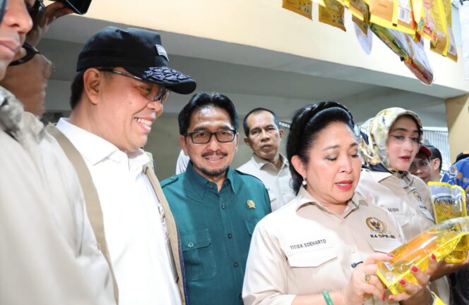 
					Wadirut BULOG Dampingi Komisi IV DPR RI Tinjau Pasar Legi Solo, Harga dan Stok Pangan Terpantau Stabil Jelang Ramadan