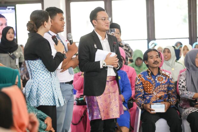 
					Jadi Ajang Curhat Pelajar, Pemprov Jateng Sediakan Layanan Psikolog pada Program Speling