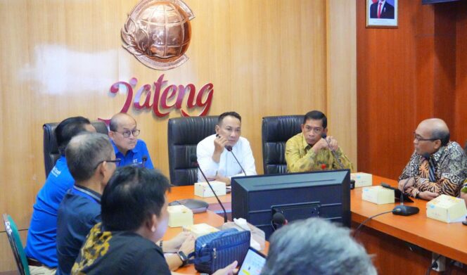 
					Lampri Pimpin Rapat Percepatan Reforma Agraria di Atas HPL Bank Tanah Jateng