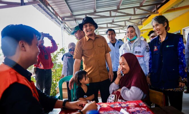 
					Ratusan Warga Bojongsari Brebes Mengungsi Akibat Tanah Gerak, Pemprov Percepat Huntara