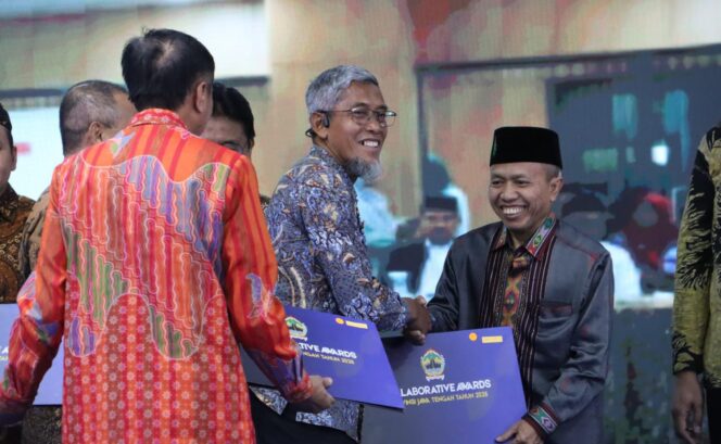 
					Satu-satunya PTKIN, UIN Walisongo Raih Collaborative Award 2026 dari Pemprov Jateng 