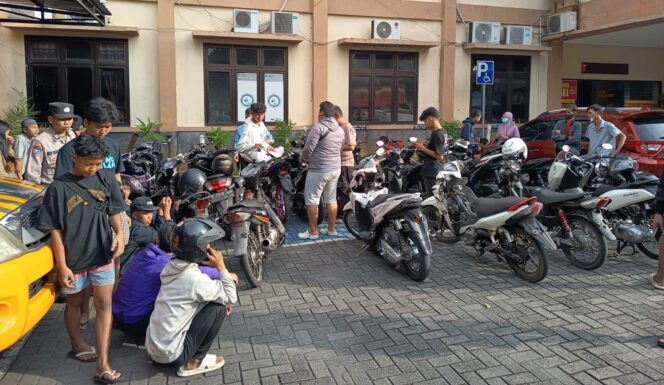 
					Polrestabes Semarang Sita 33 Kendaraan Terlibat Balap Liar di Madukoro dan Jenderal Sudirman