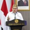Pimpinan Ombudsman RI, Robert Na Endi Jaweng