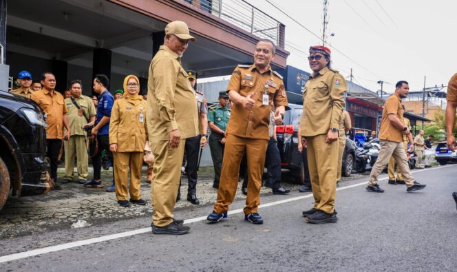 
					Jelang Mudik 2026, Gubernur Luthfi Tuntaskan Preservasi Dua Jalur Strategis Penggerak Ekonomi dan Wisata Jateng
