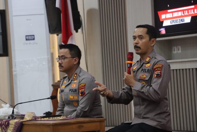 
					Kapolres Demak Perintahkan Bhabinkamtibmas Tingkatkan Pengawasan Selama Ramadan