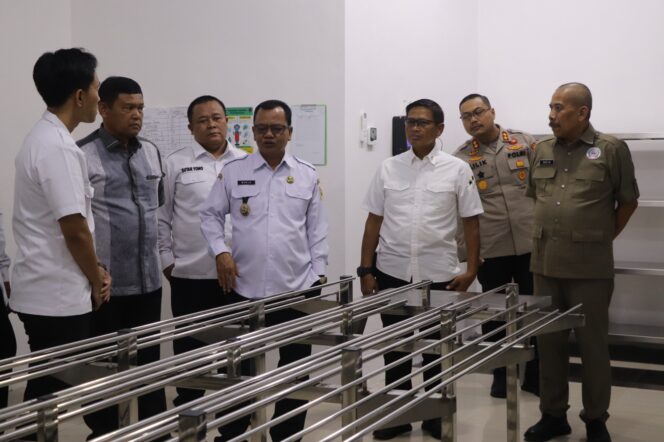 
					Wabup Brebes Resmikan Dapur SPPG 03, Siap Produksi 2.500 Porsi Makan Bergizi Gratis per Hari