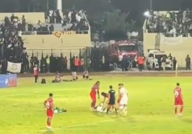 
					Hasil Imbang, Laga Panas Persijap Jepara Vs Persis Solo Berakhir Ricuh