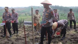 Penanaman benih jagung kuartal I Tahun 2026 Polres Demak | dok Polres Demak.