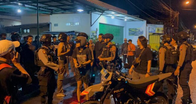 
					Pengaruh Miras, Dua Pemuda Sukoharjo Alami Kecelakaan di Solo