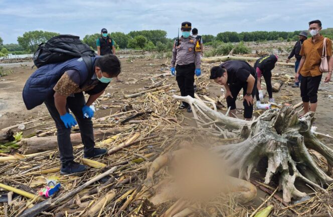 
					Mayat Tanpa Identitas Ditemukan di Pantai Glagah Wangi Demak, Polisi Telusuri Identitas Korban