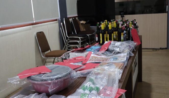 
					Polres Kendal Ungkap 58 Kasus Penyakit Masyarakat dalam Operasi Pekat Candi 2026