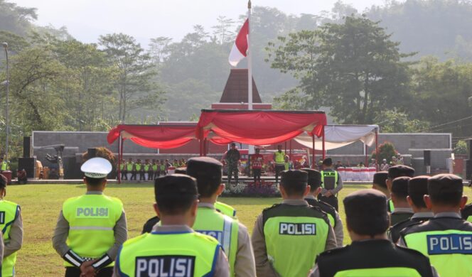 
					510 Personel Polres Semarang Siap Amankan Operasi Ketupat Candi 2026