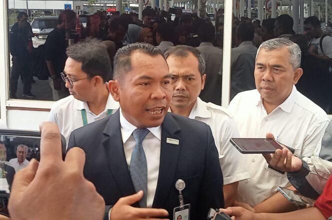 
					General Manager Bandara Internasional Jenderal Ahmad Yani Semarang, Sulistyo Yulianto