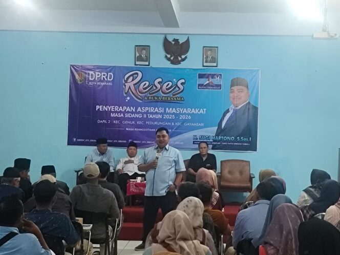 
					Sugi Hartono saat menyampaikan sejumlah program kepada warga dalam agenda reses di Stikom Semarang, Jumat 13 Maret 2026. (Foto: Mualim)