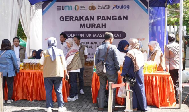 
					Polda Jateng dan Bulog Gelar Gerakan Pangan Murah, Bantu Warga Hadapi Lonjakan Harga Jelang Lebaran
