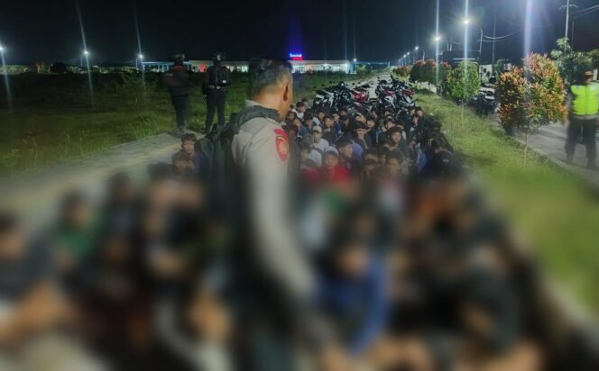 
					Polres Demak Tertibkan Balap Liar di Jalan Lingkar Terminal Baru, 114 Remaja Diamankan 