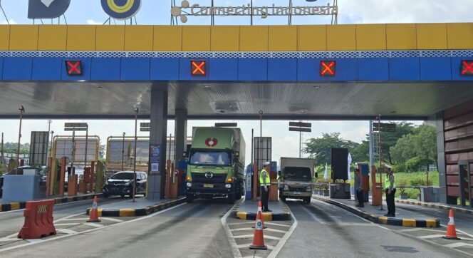 
					Arus Kendaraan dari Arah Jakarta Dominasi GT Kalikangkung, Lebih dari 33 Ribu Kendaraan Masuk Semarang