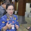 Wali Kota Agustina Wilujeng memberikan keterangan perihal persiapan ASN Semarang menjelang lebaran 2026 | foto: humas pemkot.