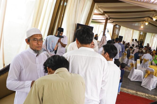 
					Warga Antusias Hadiri Open House Sekda Jateng di Rumah Dinas