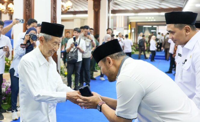 
					Halalbihalal Pemprov Jateng: Satukan Kepala Daerah hingga Komunitas Disabilitas, Perkuat Kolaborasi Lintas Wilayah