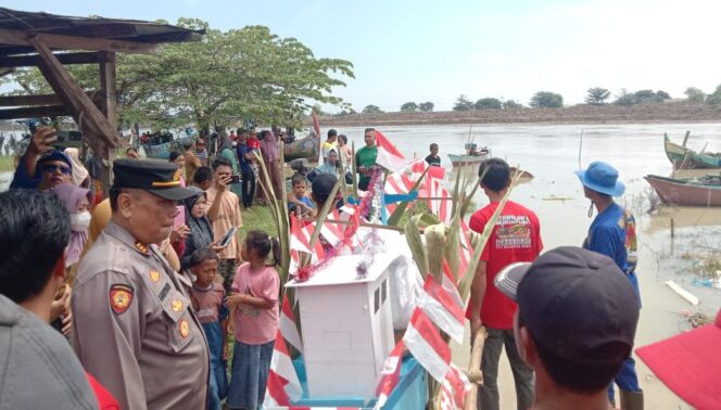 
					Lonjakan Pengunjung saat Syawalan, Polisi Perketat Pengamanan Wisata dan Pusat Belanja di Demak