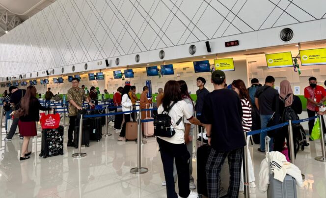 
					Arus Mudik Lebaran 2026 Dongkrak Trafik Penumpang Bandara Ahmad Yani Semarang