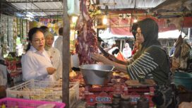 Wali Kota Semarang Agustina Wilujeng sidak Pasar Peterongan dan Superindo jelang Lebaran 1447 H. Harga cabai melonjak, Pemkot siapkan pasar murah keliling.