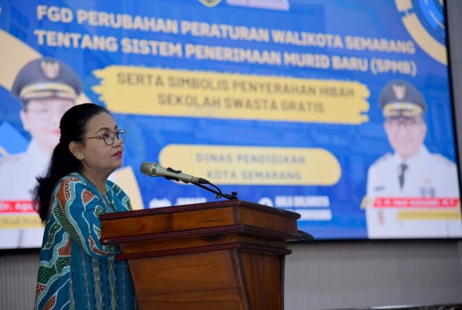
					Agustina Wilujeng resmi menambah jangkauan program sekolah swasta gratis di Semarang menjadi 133 sekolah pada tahun ajaran 2026.
