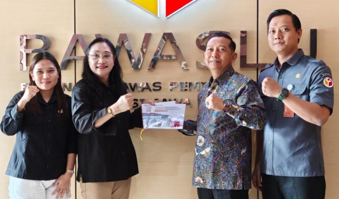 
					Bawaslu Kota Semarang Serahkan Laporan Informasi Publik 2025, Tegaskan Komitmen Transparansi