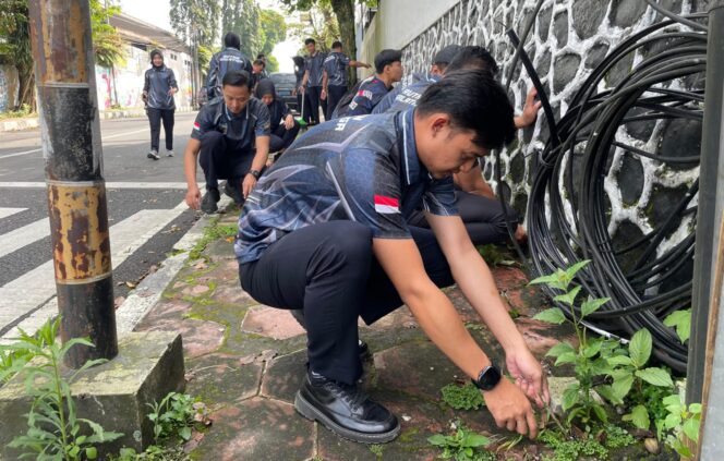 
					Rutan Salatiga Perkuat Kepedulian Sosial Lewat Aksi Bersih Lingkungan