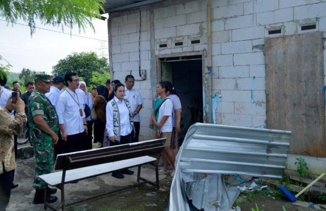 
					Pemkot Semarang Percepat Perbaikan Rumah Rusak Akibat Puting Beliung Lewat Program RTLH