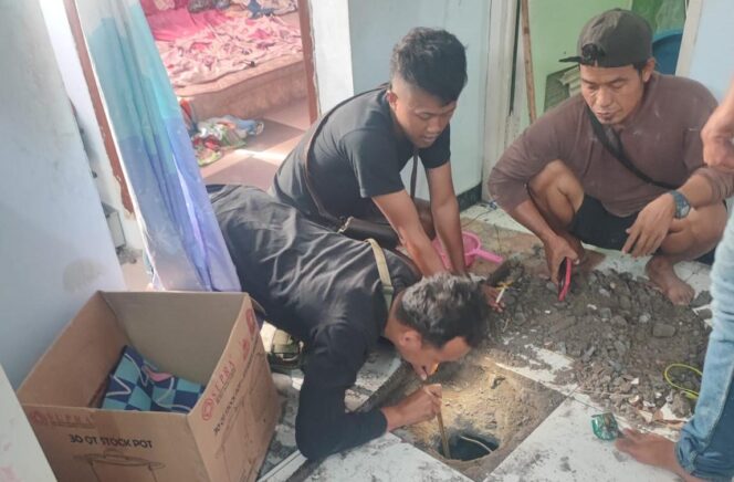 
					Polda Jateng Bongkar Modus Buang Sabu ke Septiktank, Puluhan Gram Narkotika Berhasil Diamankan