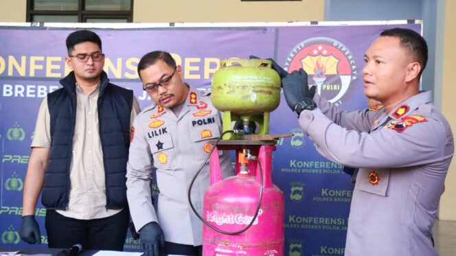 
					Polres Brebes Bongkar Sindikat Oplosan LPG Subsidi, Dua Pelaku Ditangkap