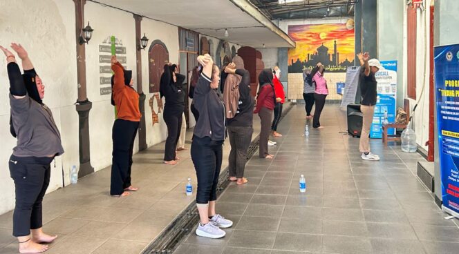 
					Senam Pagi Warga Binaan, Rutan Salatiga Perkuat Pembinaan Jasmani dan Mental