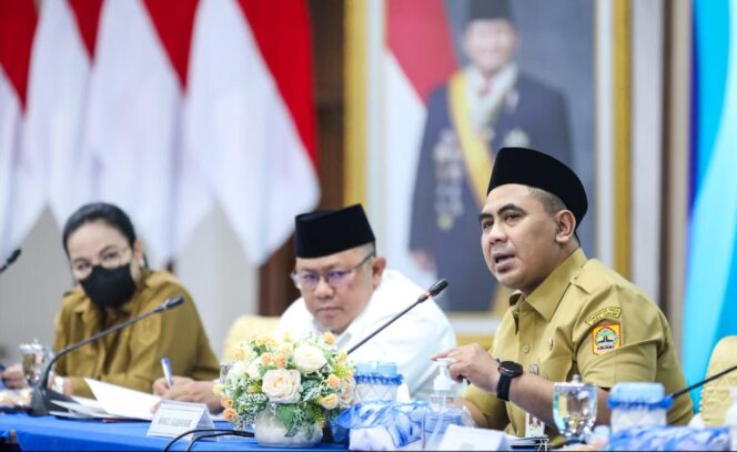 
					Kasus Dugaan Keracunan MBG di Demak, Wagub Jateng Soroti Ketepatan Distribusi dan Konsumsi