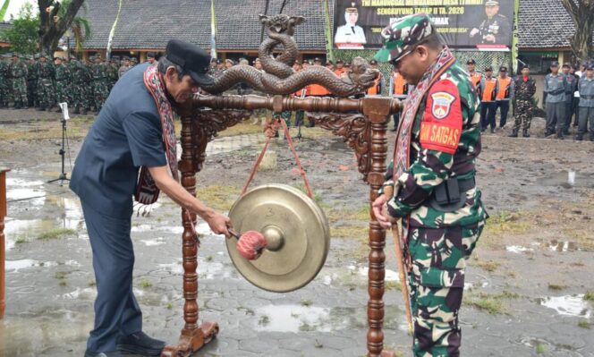 
					TMMD Sengkuyung Tahap II 2026 Bergulir di Demak, Wabup Tekankan Kolaborasi Pembangunan Desa