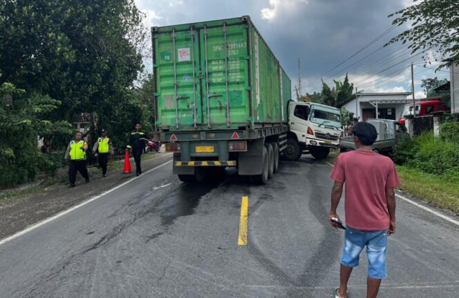 
					Truk Hino Hantam Pick Up di Jalur Blora – Cepu, Polisi: Tidak Ada Korban Jiwa 