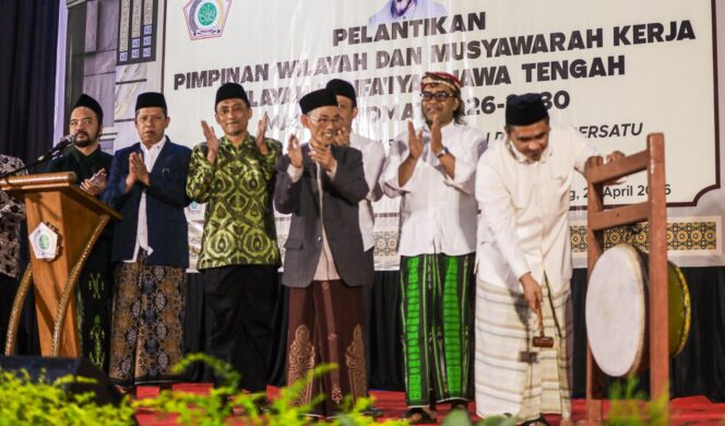 
					Wagub Jateng Dorong Kolaborasi dengan Rifa’iyah untuk Perkuat UMKM, Pendidikan, dan Dakwah