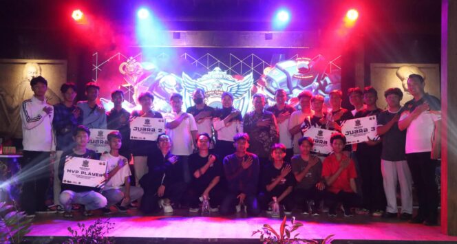 
					320 Peserta Ramaikan Turnamen E-Sport MLBB Polres Semarang di Benteng Willem II