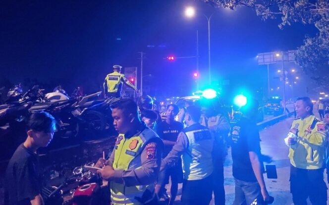 
					Polres Pekalongan Kota Gencarkan Patroli, Sikat Balap Liar dan Knalpot Brong di Exit Tol Setono