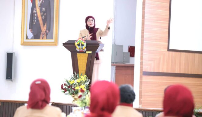 
					HUT BKOW Jateng, Nawal Yasin Tekankan Pentingnya Kesehatan Mental Perempuan