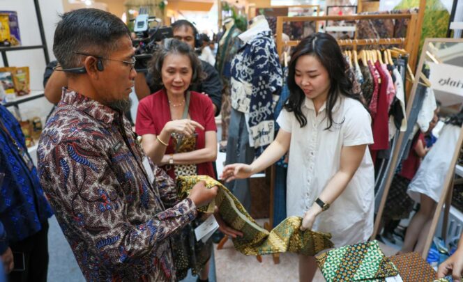 
					UMKM Perkuat Investasi Jawa Tengah, Sektor Mikro Sumbang Lebih dari Rp22 Triliun