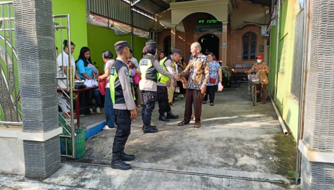 
					150 Personel Polres Demak Siaga, Pengamanan Ibadah Kenaikan Isa Almasih Diperketat