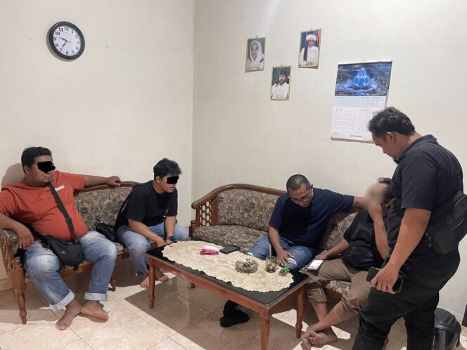 
					Polisi Kudus Tangkap Penyebar Hoaks Pocong yang Viral di Medsos