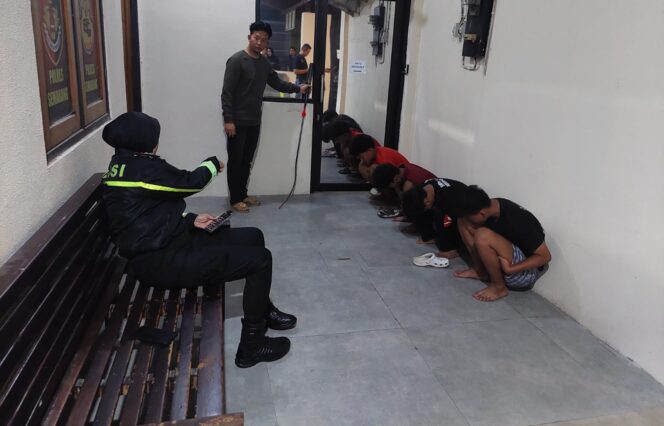 
					Polres Semarang Gagalkan Pembelian Sajam oleh Remaja 16 Tahun, Orang Tua Diminta Awasi Aktivitas Medsos Anak