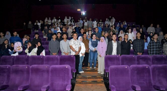
					Wali Kota Semarang Ajak Puluhan Anak Yatim Menonton Film Inspiratif, Tanamkan Semangat dan Harapan